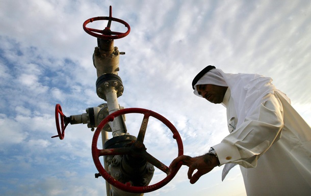 Крупнейшее снижение нефтедобычи. Сделка ОПЕК+Сюжет