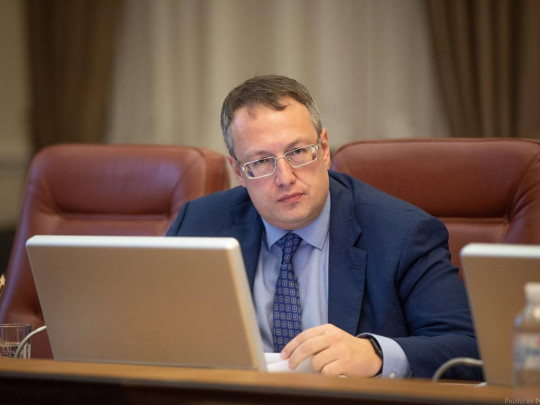 Разгар эпидемии коронавируса в Украине ожидается 15-25 апреля, — Антон Геращенко