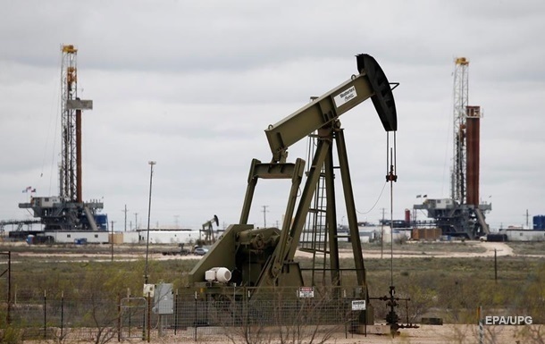 Нефть дешевеет из-за ситуации вокруг Гонконга