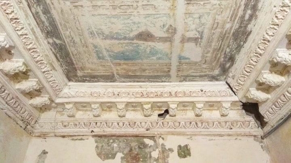 В Лютеранском переулке продолжается реставрация старинной росписи — специалисты просят о помощи