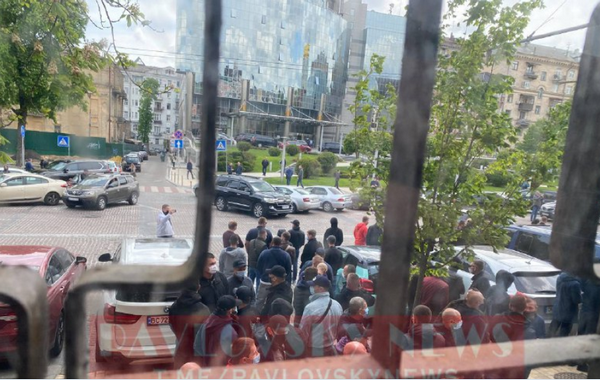Медведчук прибув до суду щодо обрання запобіжного заходу