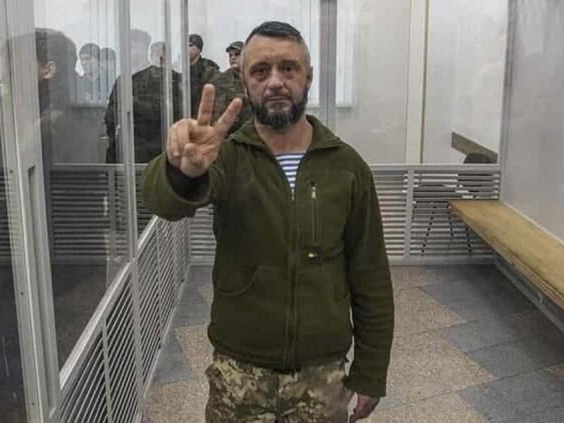 Андрій Антоненко: «Хай тепер ті, хто вигадав нашу історію, думають, як будуть з неї виходити»