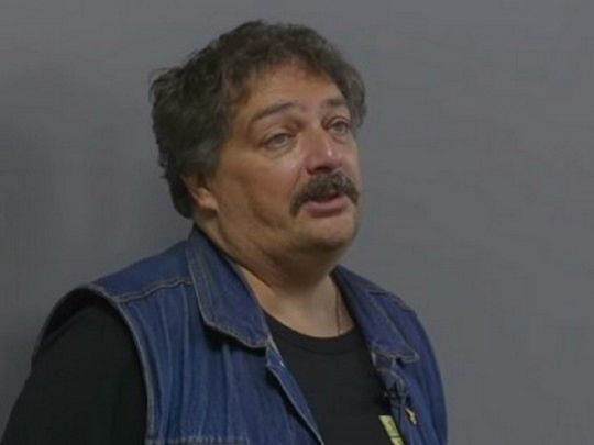 Російського письменника Дмитра Бикова отруїли агенти ФСБ, хто вчинив замах на Навального, — розслідування ЗМІ