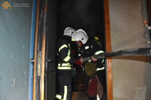 В Одессе горели ресторан и жилая квартира: спасли десятки людей