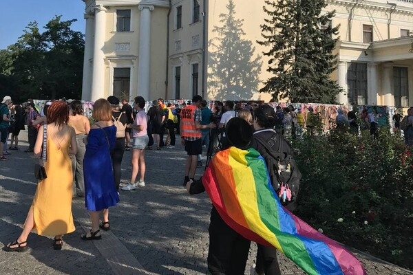С бронетехникой и провокациями: как проходит "Одесса Прайд" в 2021 году (обновляется)