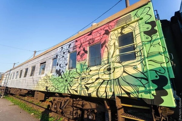 Привезет туристов на кинофестиваль: из Киева в Одессу выедет ГогольTRAIN