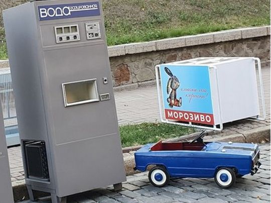 Організатори пояснили задум декорацій на алеї Небесної Сотні, — ЗМІ