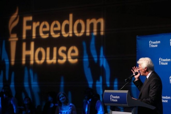 
Президент Freedom House в письме Байдену написал о внесудебных расправах над СМИ в Украине
