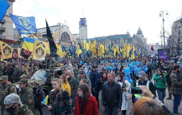 Итоги 14.10: Марш в Киеве и визит на ДонбассСюжет