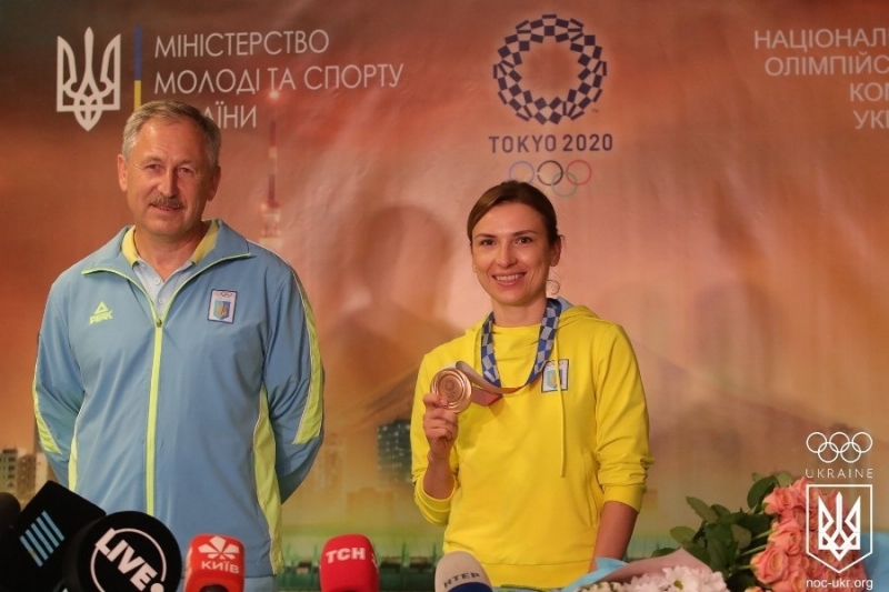 Андрія Ярмоленка зробили почесним і виписали премію
