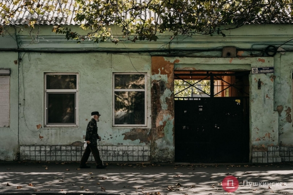 Нетуристическая Одесса, часть 1: смесь времен на окраине Молдаванки. Фоторепортаж