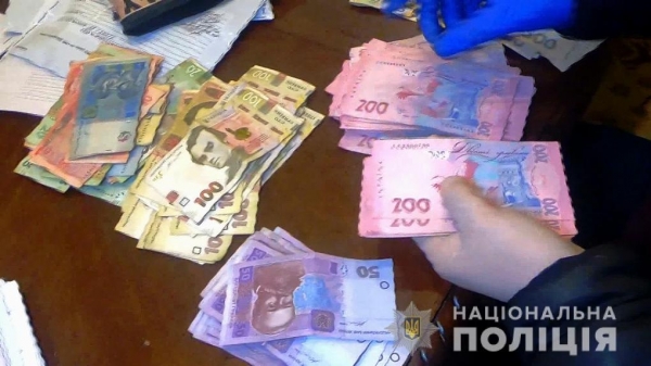 Мать и дочь из Одессы зарабатывали по 400 тысяч в месяц на метадоне, «травке» и опие  
