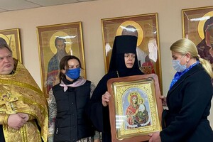 В Одессе открыли пункт массовой вакцинации при монастыре: на очереди – Кирха