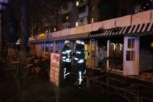 На Фонтане сгорели четыре торговых павильона