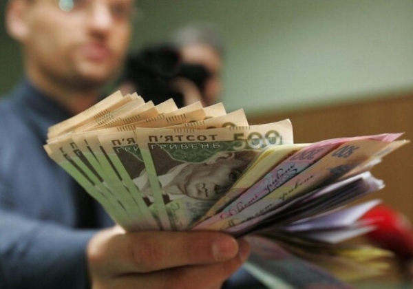 Почти 100 000 гривен: с 1 января безработные в Украине смогут получить беспроцентный кредит на открытие бизнеса