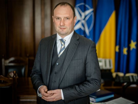 «Прийде час — розповім»: заступник глави МЗС заінтригував своєю відставкою
