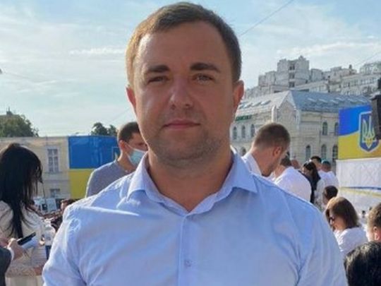 «Слуга народу» Ковальов купив телеканал у екс-нардепа Добродомова