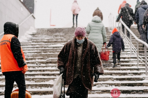 Как Одесса и одесситы встретили первый настоящий снегопад 2022 года. Большой фоторепортаж