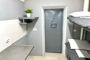 Получи ответ: как выглядят камеры для несовершеннолетних в одесском СИЗО