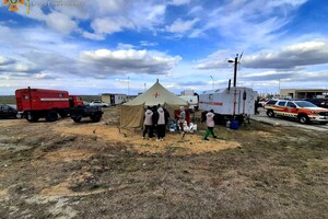 На границах с Румынией и Молдовой принимают беженцев: им все помогают 