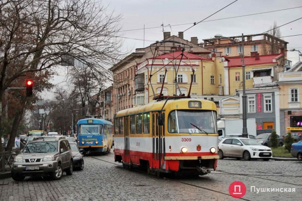 В Одесі подовжили час роботи трамваїв і тролейбусів