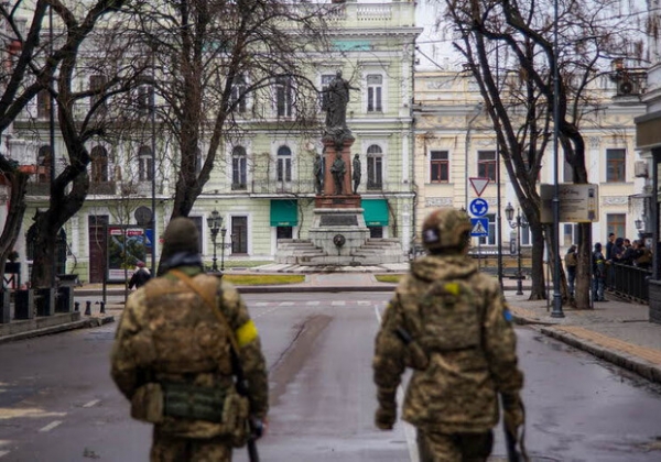 Советник главы Офиса президента Михаил Подоляк заявил, что Одесса точно не падет 