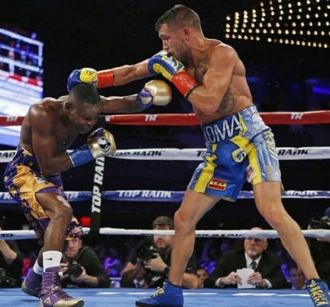 Дворазовий олімпійський чемпіон, який бився з Ломаченком, майже повністю втратив зір
