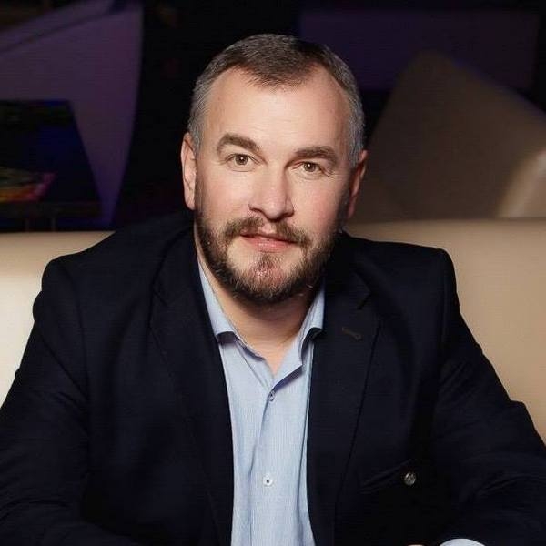 «Проїхав 31 тисячу кілометрів і врятував сотні дітей»: харків`янин евакуював дітей із шести дитячих будинків