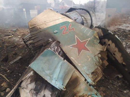 Зробили ранок «красивим»: бійці ЗСУ показали, як горить військова техніка ворога вартістю десятки млн доларів (відео)