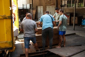 Из Италии в Одессу доставили 32 тонны гуманитарную помощь