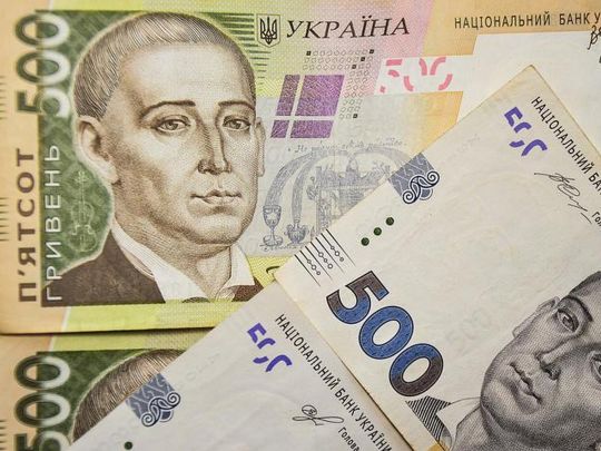 Як рідним військового, який потрапив у полон або зник безвісти, отримати виплати за нього