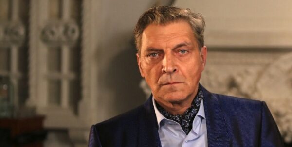 В СНБО опровергли информацию о получении Невзоровым украинского гражданства В СНБО опровергли информацию о получении Невзоровым украинского гражданства