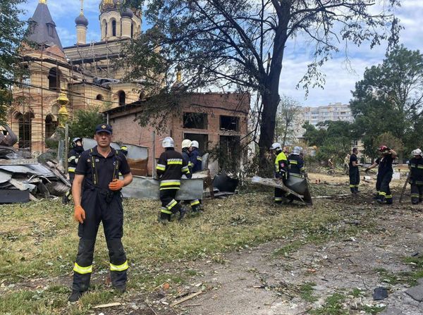 Хлопчик загинув разом з мамою: жертвами ракетного удару по Вінниці стали троє дітей, — МВС