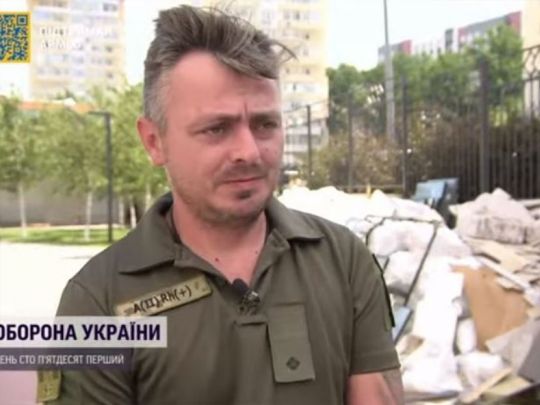З топ-менеджера — у перевізники на «дорозі смерті»: рашисти 4 рази розстрілювали чоловіка з Ірпеня, але він вижив і врятував від загибелі понад сто людей