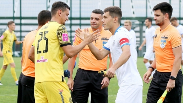 Футбол. Тренувальна гра: «Рух» — «Чорноморець» — 3:1