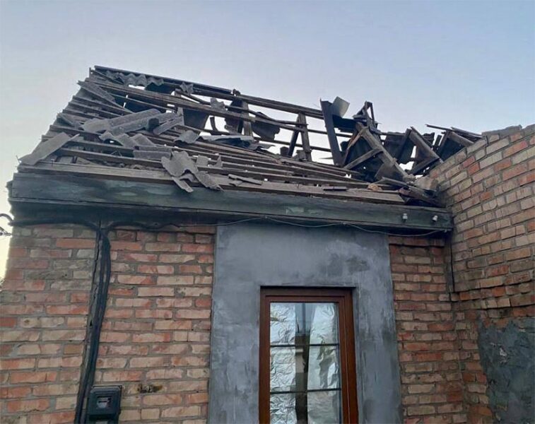 Рашисти вночі обстріляли Дніпропетровську та Харківську області: є поранені та руйнування