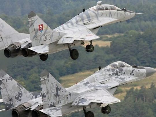 Словаччина передає Україні бойові літаки: названо терміни