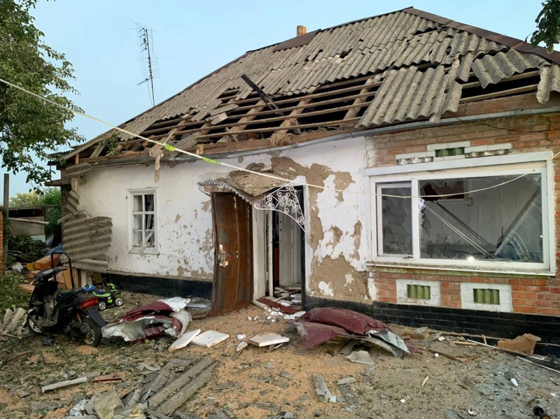 Ворог обстріляв три райони Дніпропетровської області: пошкоджено житло українців та ЛЕП