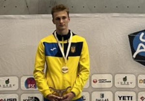 Одессит стал серебряным призером чемпионата мира по скалолазанию