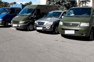 Фермеры Одесской области передали на фронт четыре авто