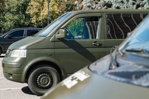 Фермеры Одесской области передали на фронт четыре авто