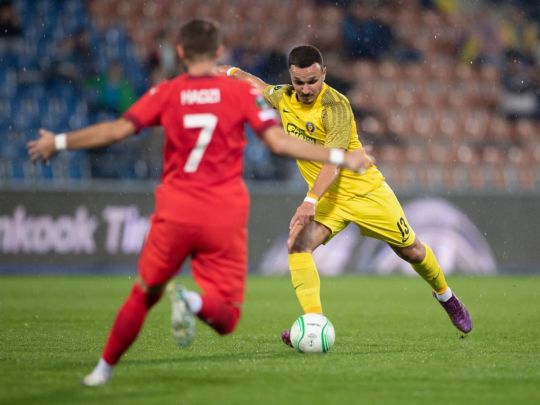 «Дніпро-1» з голом Довбика на 91-й хвилині вирвав перемогу у «Вадуца»: відеоогляд матчу Ліги конференцій