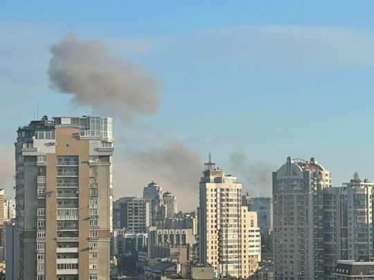 Ворог завдав ракетного удару по критичній інфраструктурі Києва та інших міст: що відомо (онлайн)