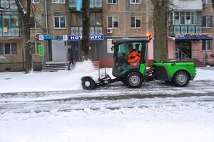 Гололед и санки: в Одессу пришла настоящая зима (фото)