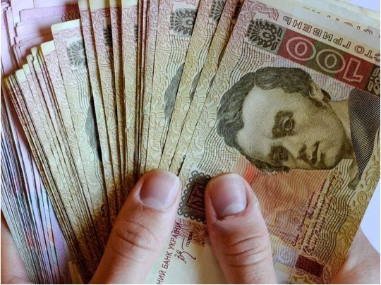 Новий вид допомоги: в одній з областей переселенці можуть додатково отримати 6600 грн