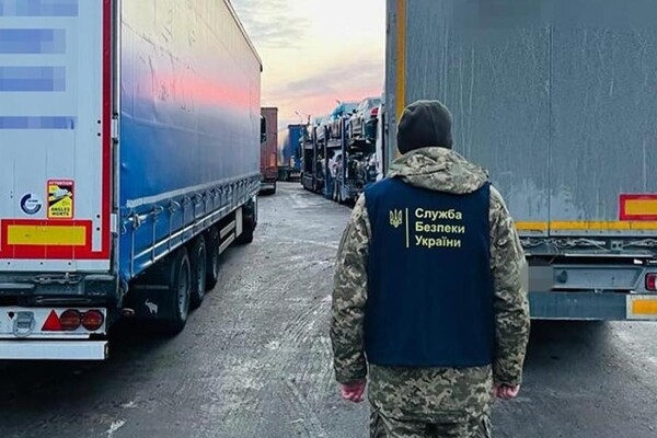 В Одесской таможне продолжаются обыски 