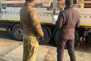 В Одесской таможне продолжаются обыски 