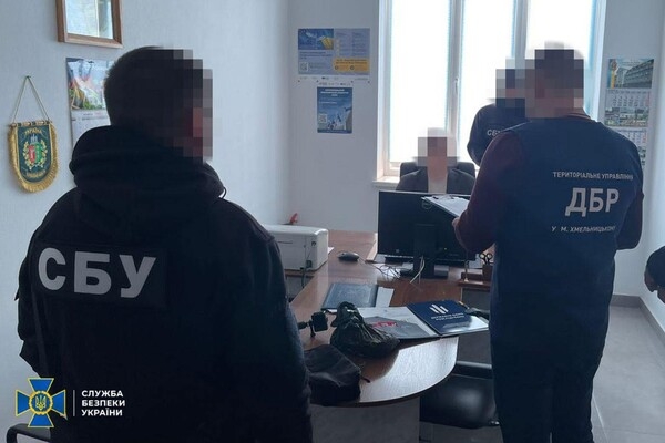 В Одесской области на взятках разоблачили таможенников "Одесса-порт" и "Белгород-Днестровский"