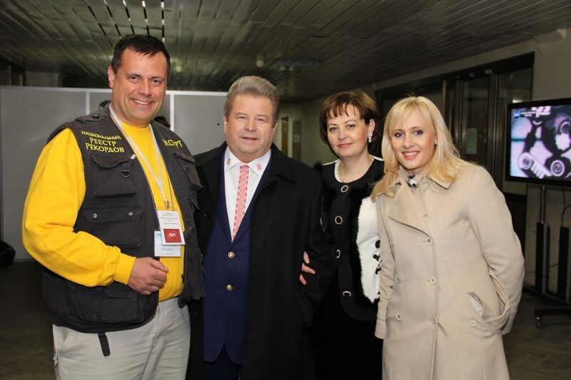 Михайло Поплавський: «Українська пісня встановила світовий рекорд і ввійшла до Книги рекордів Гіннеса»