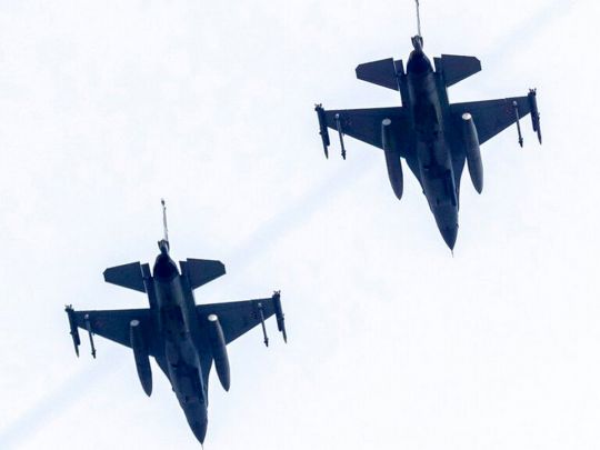 Війна в Україні: США перевіряють навички українських пілотів на F-16